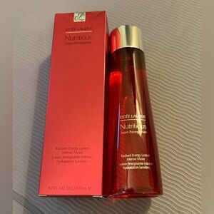 Estee Lauder Nutritious Super-Pomegranate Lotion with Red and Silver
